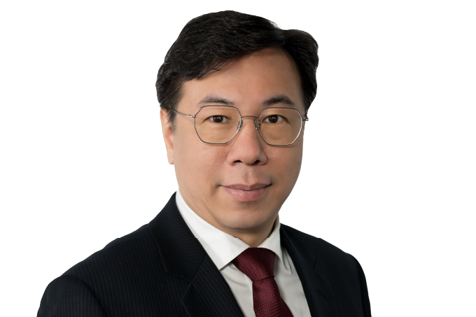 Mr Arnold Lau